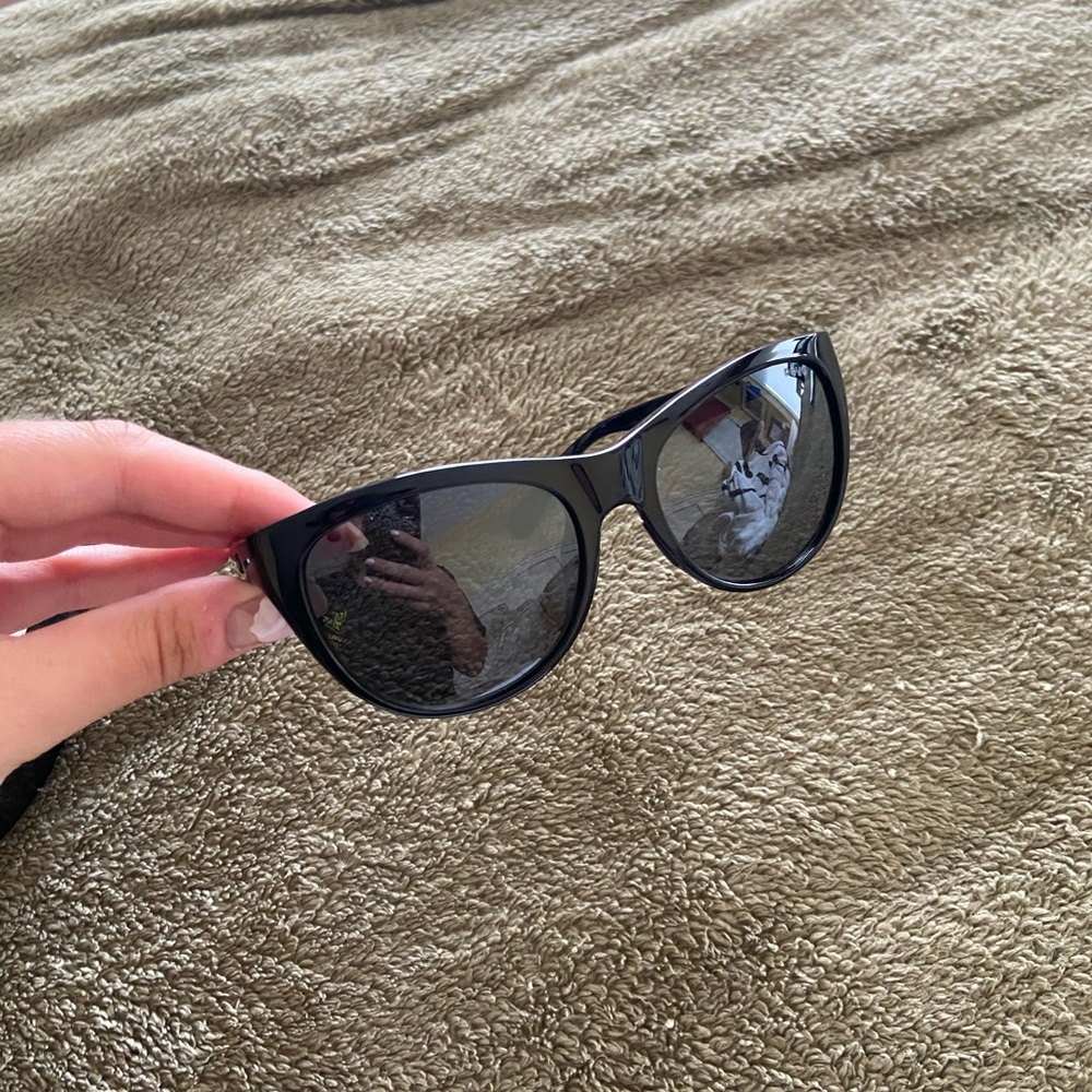 Revo Barclays glasses